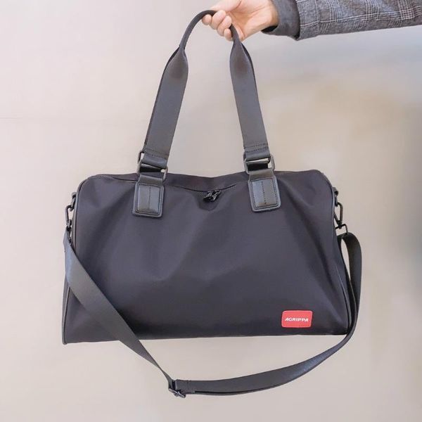 short distance travel bag large capacity leisure storage light fitness bag boarding business trip one shoulder travel
short distance travel bag large capacity leisure storage light fitness bag boarding business trip one shoulder travel