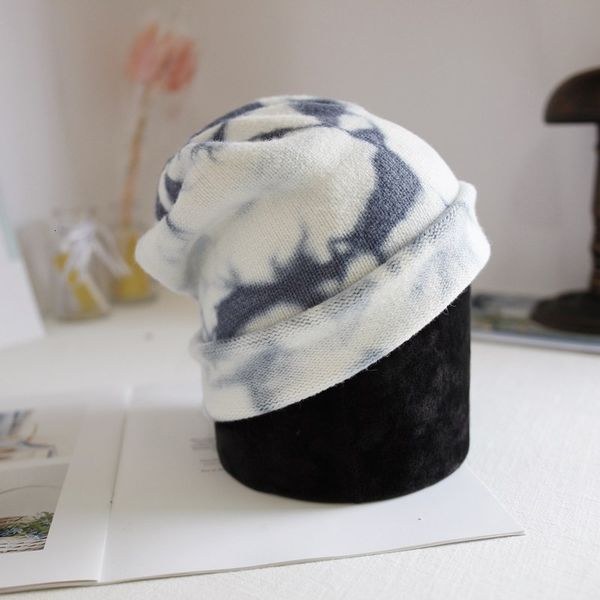2021 new fashion beanie skullies warm winter female cap wool knitted daily printed slouchy for men women baggy hat 4d0a, Blue;gray
2021 new fashion beanie skullies warm winter female cap wool knitted daily printed slouchy for men women baggy hat 4d0a, Blue;gray