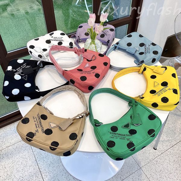 summer newtest designers shoulder bags polka dot ladies underarm bag handbags fashion 2021 canvas purse luxurys simple handbag
summer newtest designers shoulder bags polka dot ladies underarm bag handbags fashion 2021 canvas purse luxurys simple handbag