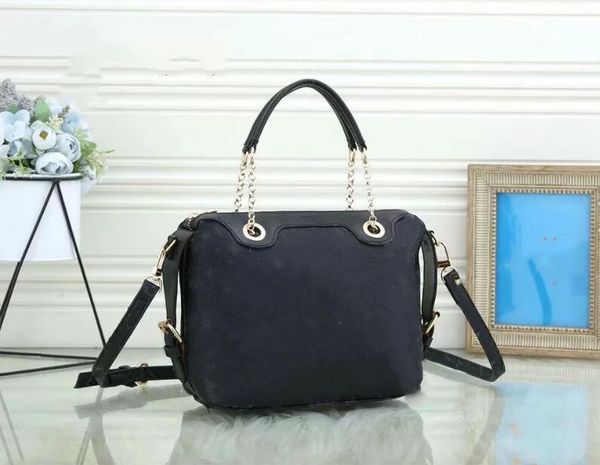 chain boston tote for women designer brown leather zipper crossbody bags shoulder bag 66866
chain boston tote for women designer brown leather zipper crossbody bags shoulder bag 66866
