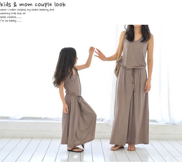 family matching outfits mother daughter dresses clothing girls clothes kids child summer long children's dress beach b6665, Blue
family matching outfits mother daughter dresses clothing girls clothes kids child summer long children's dress beach b6665, Blue