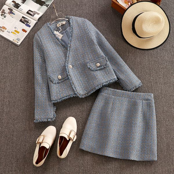 2021 new autumn winter 2 piece women long sleeve tweed wooled jacket coat + mini skirt set ladies vintage fall clothing sets igvu, Black;gray
2021 new autumn winter 2 piece women long sleeve tweed wooled jacket coat + mini skirt set ladies vintage fall clothing sets igvu, Black;gray
