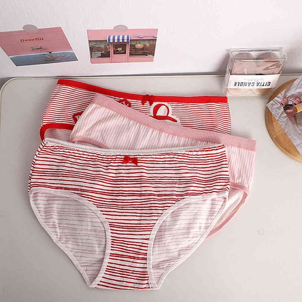 underwear small fresh middle waist cartoon printed lace lovely comfortable cotton breathable briefs, Black;pink
underwear small fresh middle waist cartoon printed lace lovely comfortable cotton breathable briefs, Black;pink