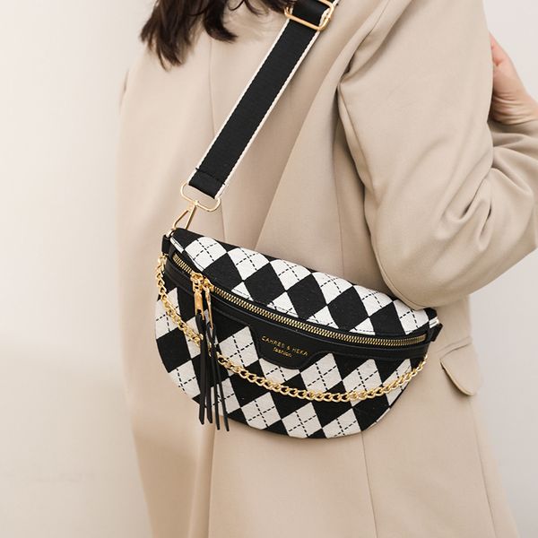 new korean fashion 2022 chaolingge printed women's chest , minority foreign style one shoulder canvas bag
new korean fashion 2022 chaolingge printed women's chest , minority foreign style one shoulder canvas bag