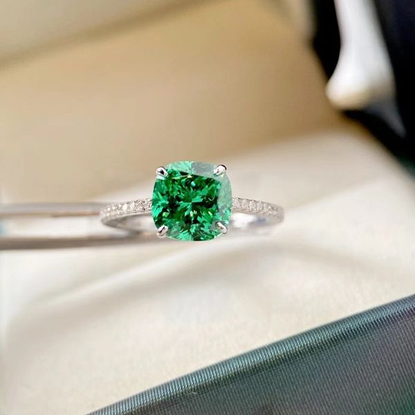 imitation emerald ring 925 pure silver green net red ins cool atmosphere celebrity diamond ring girl, Black
imitation emerald ring 925 pure silver green net red ins cool atmosphere celebrity diamond ring girl, Black