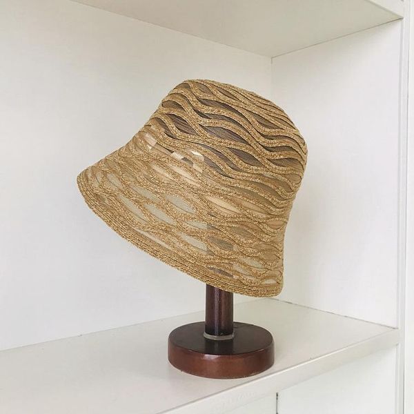 wide brim hats spring and summer japanese mixed-color straw woven breathable net woman retro fisherman cap, Blue;gray
wide brim hats spring and summer japanese mixed-color straw woven breathable net woman retro fisherman cap, Blue;gray