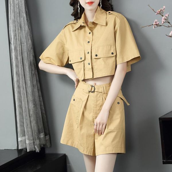yujie style net red suit autumn and winter new shirt wide leg shorts work clothes fashion two piece set women 202106, White
yujie style net red suit autumn and winter new shirt wide leg shorts work clothes fashion two piece set women 202106, White