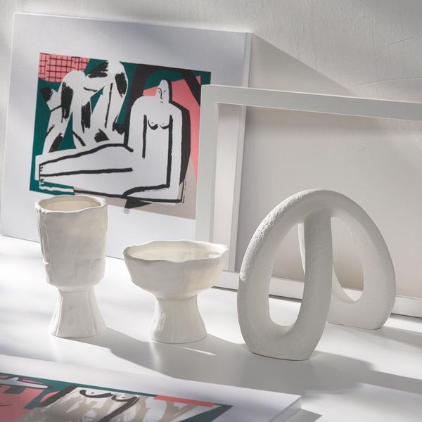 nordic ins ceramic vase home decoration white vegetarian creative ceramic flower pot vase home decoration craft gift
nordic ins ceramic vase home decoration white vegetarian creative ceramic flower pot vase home decoration craft gift