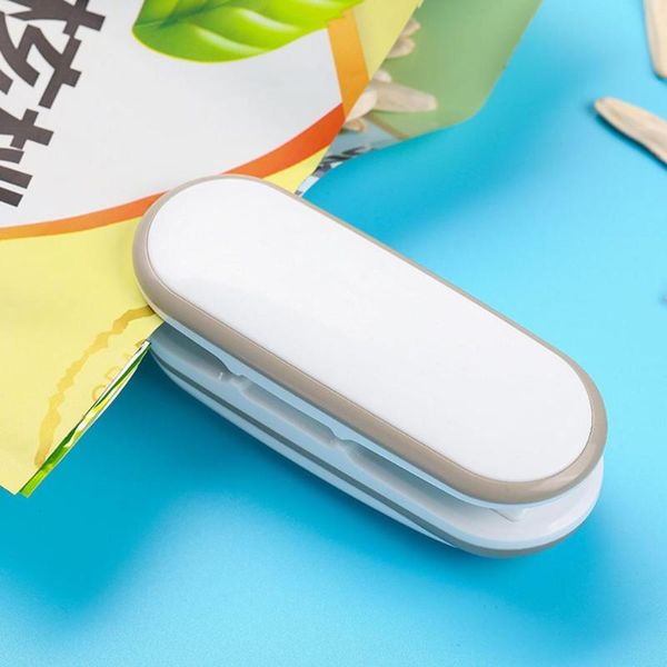 bag clips portable mini heat sealing machine package capper tool clip household multifunction kitchen
bag clips portable mini heat sealing machine package capper tool clip household multifunction kitchen