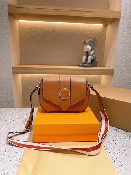 designer ladies handbag fashion shoulder bag metal logo solid color handbag messenger bag wallet
designer ladies handbag fashion shoulder bag metal logo solid color handbag messenger bag wallet