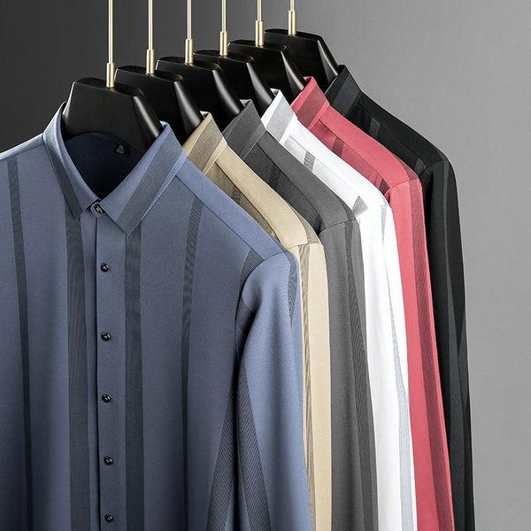 men's casual shirts 2021 autumn male luxury long sleeve seamless stripe mens dress fashion slim fit party man 4xl, White;black
men's casual shirts 2021 autumn male luxury long sleeve seamless stripe mens dress fashion slim fit party man 4xl, White;black