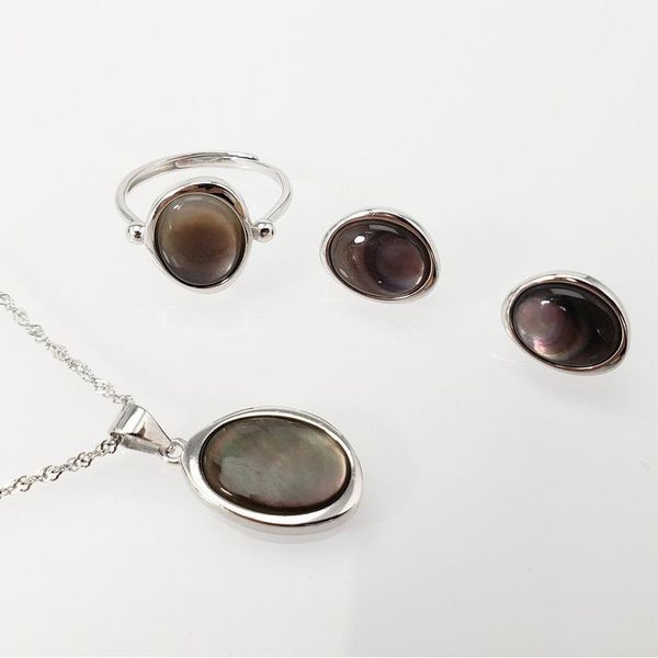 bracelet, earrings & necklace genuine solid s925 silver jewelry set for women with natural gemstone abalone shell turquoise earring and ring, Black
bracelet, earrings & necklace genuine solid s925 silver jewelry set for women with natural gemstone abalone shell turquoise earring and ring, Black