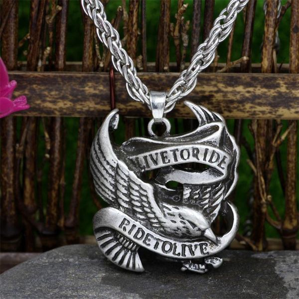 chokers stainless steel punk rock titanium platinum letter eagle pendant men's necklace, Golden;silver
chokers stainless steel punk rock titanium platinum letter eagle pendant men's necklace, Golden;silver
