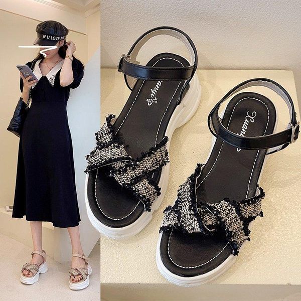 sandals 2021 summer one word with wild thick bottom increased muffin fairy style fashion, Black
sandals 2021 summer one word with wild thick bottom increased muffin fairy style fashion, Black