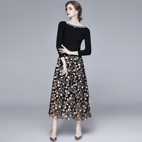 casual dresses runway autumn women fashion knitting mesh embroidery patchwork elegant slash neck long sleeve ol midi sweater, Black;gray
casual dresses runway autumn women fashion knitting mesh embroidery patchwork elegant slash neck long sleeve ol midi sweater, Black;gray
