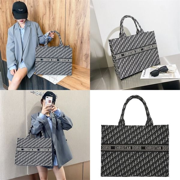 discount bag women new fashion large capacity handbag same shopping bag embroidery tote purse
discount bag women new fashion large capacity handbag same shopping bag embroidery tote purse