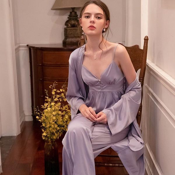 pyjamas women autumn satin v-neck romantic sleepwear long sleeve morning robe pajamas home clothes 3pcs set pijama ins fashion, Black;red
pyjamas women autumn satin v-neck romantic sleepwear long sleeve morning robe pajamas home clothes 3pcs set pijama ins fashion, Black;red