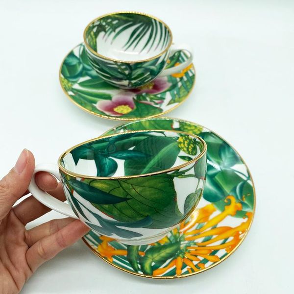 cups & saucers copo de cerâmica simples e elegante, café pires com conjunto 2 conjuntos caixa
cups & saucers copo de cerâmica simples e elegante, café pires com conjunto 2 conjuntos caixa
