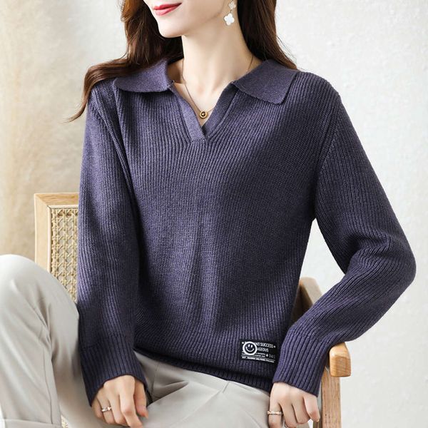 sweater loose outer wear autumn and winter knitted semi open lapel bottomed shirt style short thick coat, White;black 
sweater loose outer wear autumn and winter knitted semi open lapel bottomed shirt style short thick coat, White;black