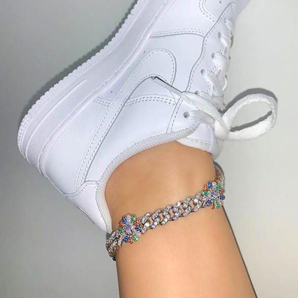 new parking cz baguette rainbow sunflowe anklet 10mm iced out bling cz miami cuban link silver color anklet women hiphop jewelry f1219, Red;blue
new parking cz baguette rainbow sunflowe anklet 10mm iced out bling cz miami cuban link silver color anklet women hiphop jewelry f1219, Red;blue