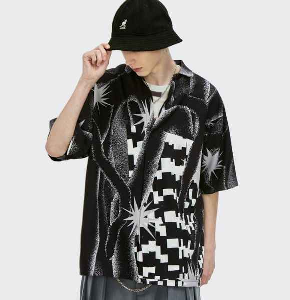 men's casual shirts 2021 summer european and american style street fashion shirt loose short-sleeved lapel retro s-xl, White;black
men's casual shirts 2021 summer european and american style street fashion shirt loose short-sleeved lapel retro s-xl, White;black