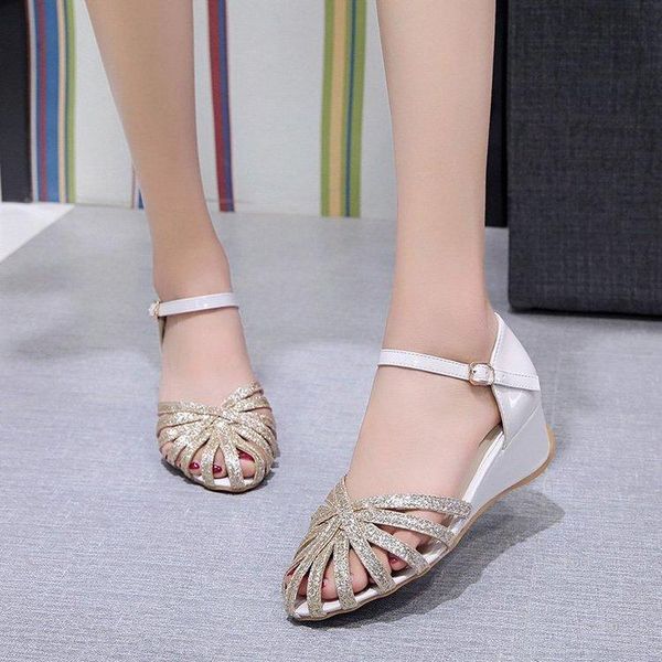woman sandals women cyrstal comfortable pumps ladies fashion wedges female rome bling hollow out shoes women's zip footwear a024, Black
woman sandals women cyrstal comfortable pumps ladies fashion wedges female rome bling hollow out shoes women's zip footwear a024, Black