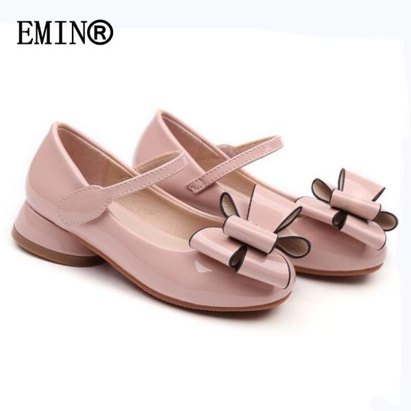 flat shoes girls' patent leather bow sandals 2021 summer design casual fashion all-match, Black;grey
flat shoes girls' patent leather bow sandals 2021 summer design casual fashion all-match, Black;grey