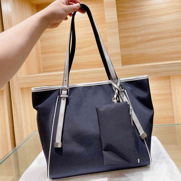 evening bags handbags designer shoulder handbag tote bag fashion brand canvas high-capacity high-quality different colors with ori
evening bags handbags designer shoulder handbag tote bag fashion brand canvas high-capacity high-quality different colors with ori