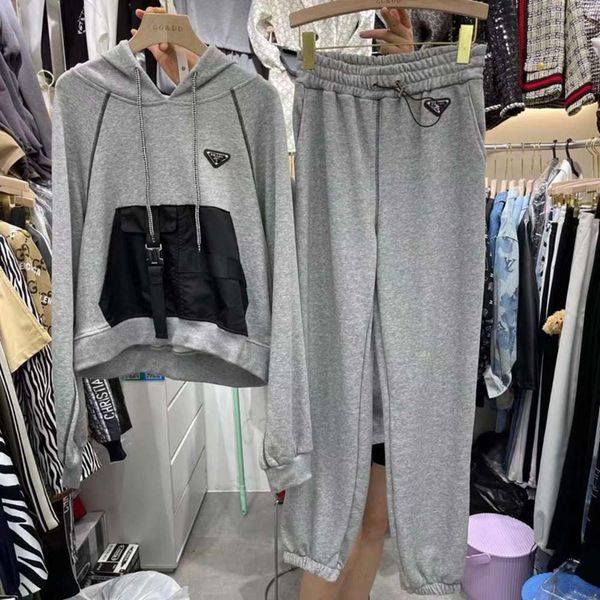 designer p home triangle logo early autumn new style hooded drawstring splicing pullover elastic waist casual leggings women, White
designer p home triangle logo early autumn new style hooded drawstring splicing pullover elastic waist casual leggings women, White