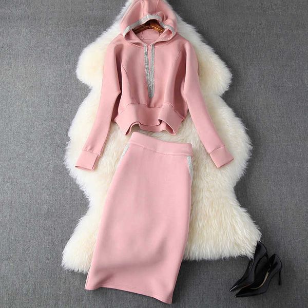 european and american women's clothing 2020 winter new style long - sleeved beaded tassel hood fleece skirt fashion suits, White
european and american women's clothing 2020 winter new style long - sleeved beaded tassel hood fleece skirt fashion suits, White