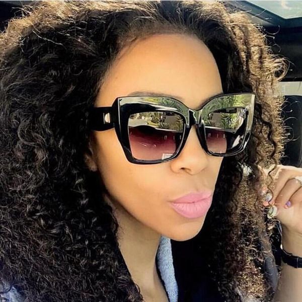 sunglasses oversized women vintage 2021 designer inspired sun glasses female trendy fashion men uv400, White;black
sunglasses oversized women vintage 2021 designer inspired sun glasses female trendy fashion men uv400, White;black