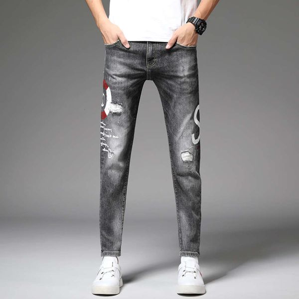 summer brand spring and autumn jeans men's hole printing slim leg straight long pants fashion handsome, Blue
summer brand spring and autumn jeans men's hole printing slim leg straight long pants fashion handsome, Blue