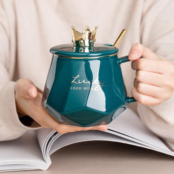 mugs 400ml creative ceramic mug european style personality trend office coffee cup with lid spoon teacup
mugs 400ml creative ceramic mug european style personality trend office coffee cup with lid spoon teacup