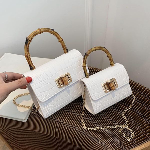 evening bags crocodile pattern tote square bag 2021 wood grain handle quality leather women's designer handbag vintage shoulder messeng
evening bags crocodile pattern tote square bag 2021 wood grain handle quality leather women's designer handbag vintage shoulder messeng