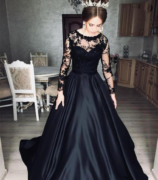party dresses black evening dress long sleeve a-line o-neck satin sweep train lace appliques button women elegant prom gowns 2021, White;black
party dresses black evening dress long sleeve a-line o-neck satin sweep train lace appliques button women elegant prom gowns 2021, White;black