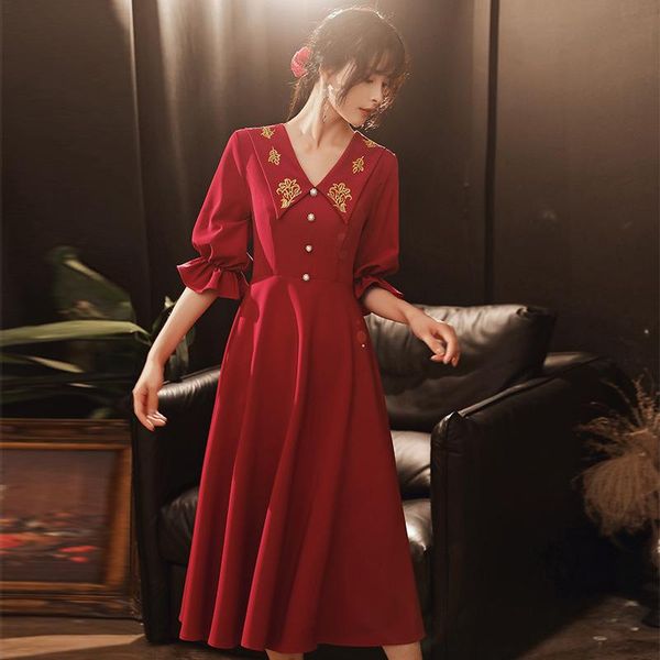 ethnic clothing elegant turn-down collar bride wedding dresses lady burgundy exquisite button trim evening party dress temperament banquet g, Red
ethnic clothing elegant turn-down collar bride wedding dresses lady burgundy exquisite button trim evening party dress temperament banquet g, Red