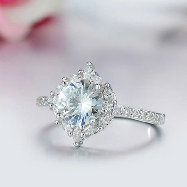 round inlay diamond ring european fashion classic jewelry for party wedding accessories of women and girls, Silver
round inlay diamond ring european fashion classic jewelry for party wedding accessories of women and girls, Silver