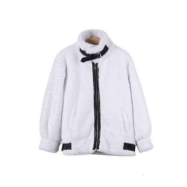 straight 2021 winter imitation sheep fur integrated short coat women's motorcycle clothes, Black;brown
straight 2021 winter imitation sheep fur integrated short coat women's motorcycle clothes, Black;brown