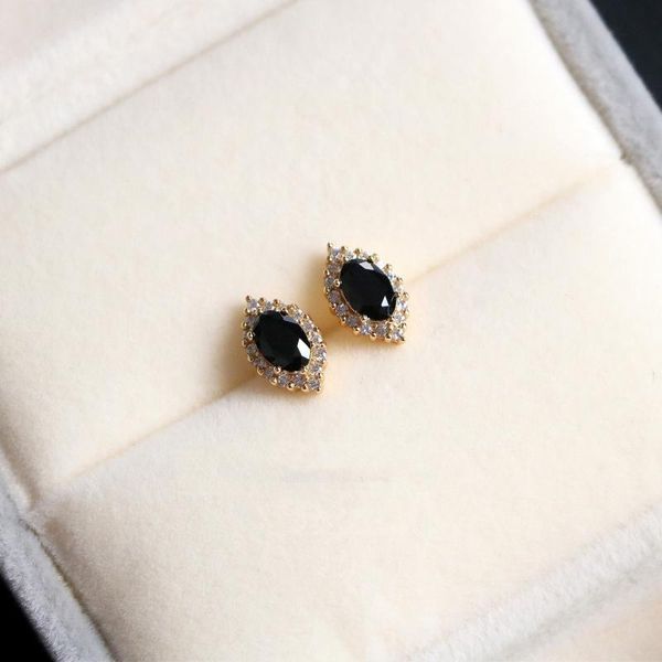 stud luxury 925 sterling silver black agate zircon earrings for women girls french elegant gemstone fine jewelry, Golden;silver
stud luxury 925 sterling silver black agate zircon earrings for women girls french elegant gemstone fine jewelry, Golden;silver