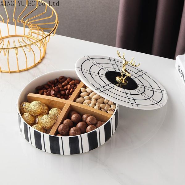 living room household fruit bowl high-end dried fruit candy tray with lid deskceramic light luxury home furnishings
living room household fruit bowl high-end dried fruit candy tray with lid deskceramic light luxury home furnishings