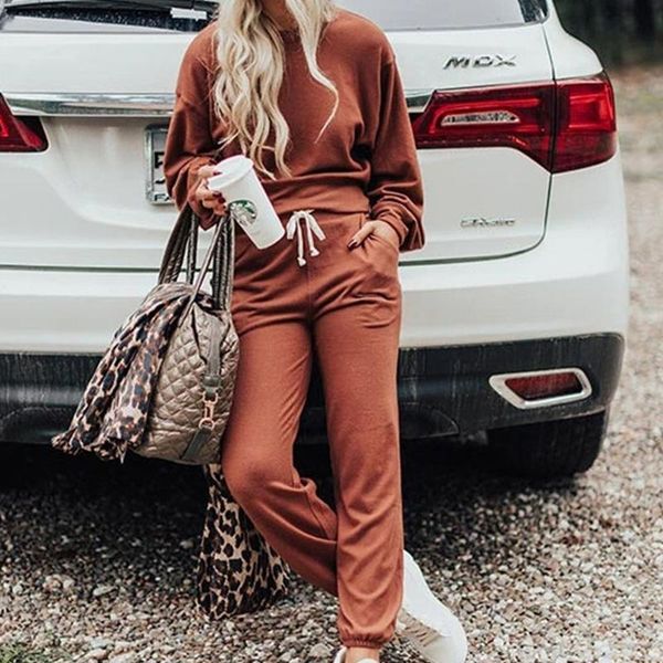 women's two piece pants two-piece set, oversized and pants, casual sportswear, autumn winter 2021 collection, White
women's two piece pants two-piece set, oversized and pants, casual sportswear, autumn winter 2021 collection, White
