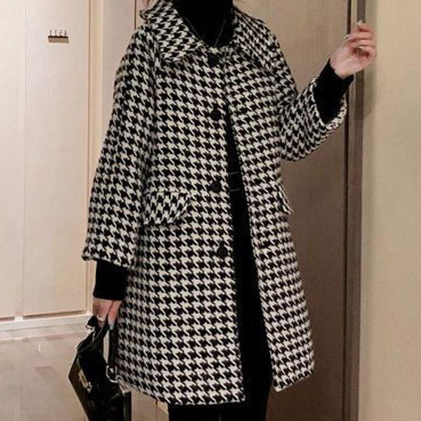 winter women jacket new korean black white plaid houndstooth woolen coat suit thick and loose
winter women jacket new korean black white plaid houndstooth woolen coat suit thick and loose