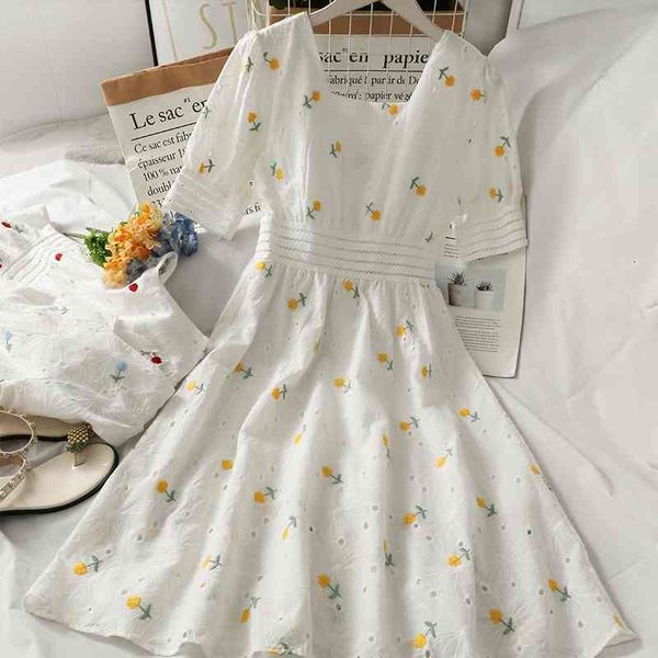 casual dresses summer dress vintage hollow embroidered sweet waist slimming square neck short sleeve female vestidos jt59, Black;gray
casual dresses summer dress vintage hollow embroidered sweet waist slimming square neck short sleeve female vestidos jt59, Black;gray