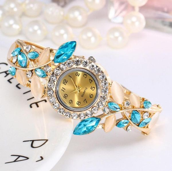wristwatches luxury women watch rhinestone leaf round dial analog open bracelet quartz wrist montre femme 2021 relojes para mujer, Slivery;brown
wristwatches luxury women watch rhinestone leaf round dial analog open bracelet quartz wrist montre femme 2021 relojes para mujer, Slivery;brown