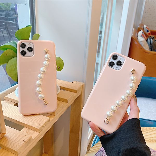 fashion luxury pearl bracelet chain phone case for iphone 11 12 mini pro max xr x xs max 7 8 plus soft silicone shockproof back cover
fashion luxury pearl bracelet chain phone case for iphone 11 12 mini pro max xr x xs max 7 8 plus soft silicone shockproof back cover