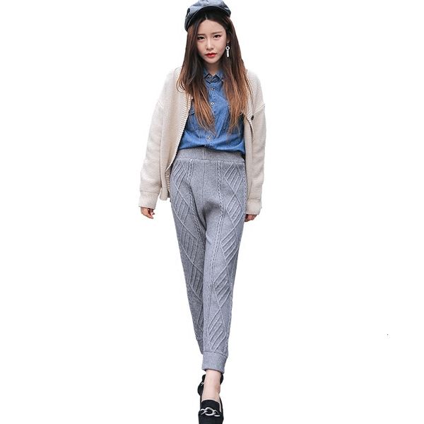 autumn and winter new nine stitches harlan radish women size big knitted wool loose little shoes casual pants k3pj, Black;white
autumn and winter new nine stitches harlan radish women size big knitted wool loose little shoes casual pants k3pj, Black;white