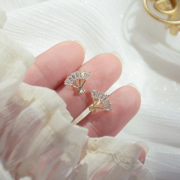 stud 2021 arrival delicate jewelry 14k real gold plated cute geometric earrings cubic zircon, Golden;silver
stud 2021 arrival delicate jewelry 14k real gold plated cute geometric earrings cubic zircon, Golden;silver