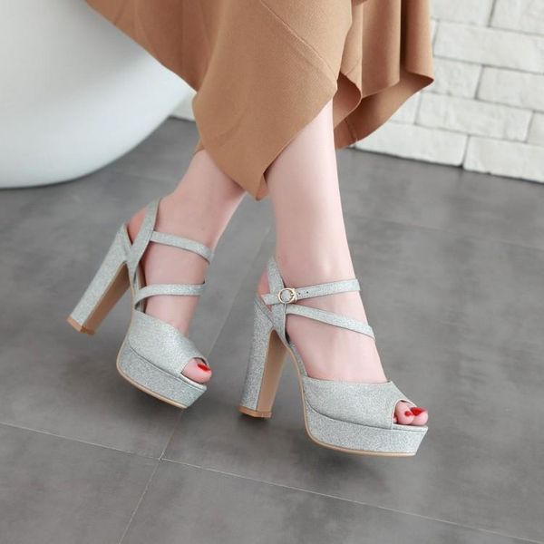 open toe beige heeled sandals large size low-heeled shoes with strap espadrilles platform 2021 summer peep black big low-heeled
open toe beige heeled sandals large size low-heeled shoes with strap espadrilles platform 2021 summer peep black big low-heeled