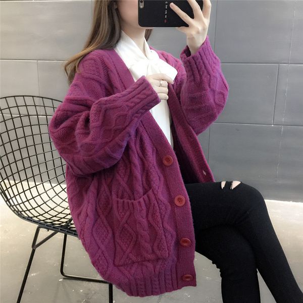 2021 autumn new female streetwear knit sweater coat v neck knitted cardigan winter women jacket y485 1ob9, White;black
2021 autumn new female streetwear knit sweater coat v neck knitted cardigan winter women jacket y485 1ob9, White;black