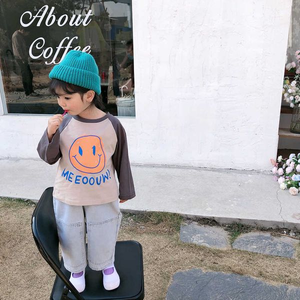 baby boys and girls' spring korean cartoon 2021 cute smile long children's loose raglan sleeve t-shirt, Black;white
baby boys and girls' spring korean cartoon 2021 cute smile long children's loose raglan sleeve t-shirt, Black;white